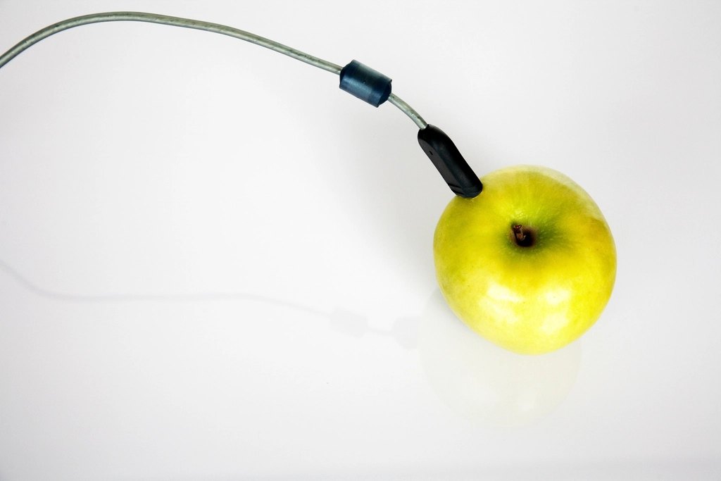 Usb cable connected apple